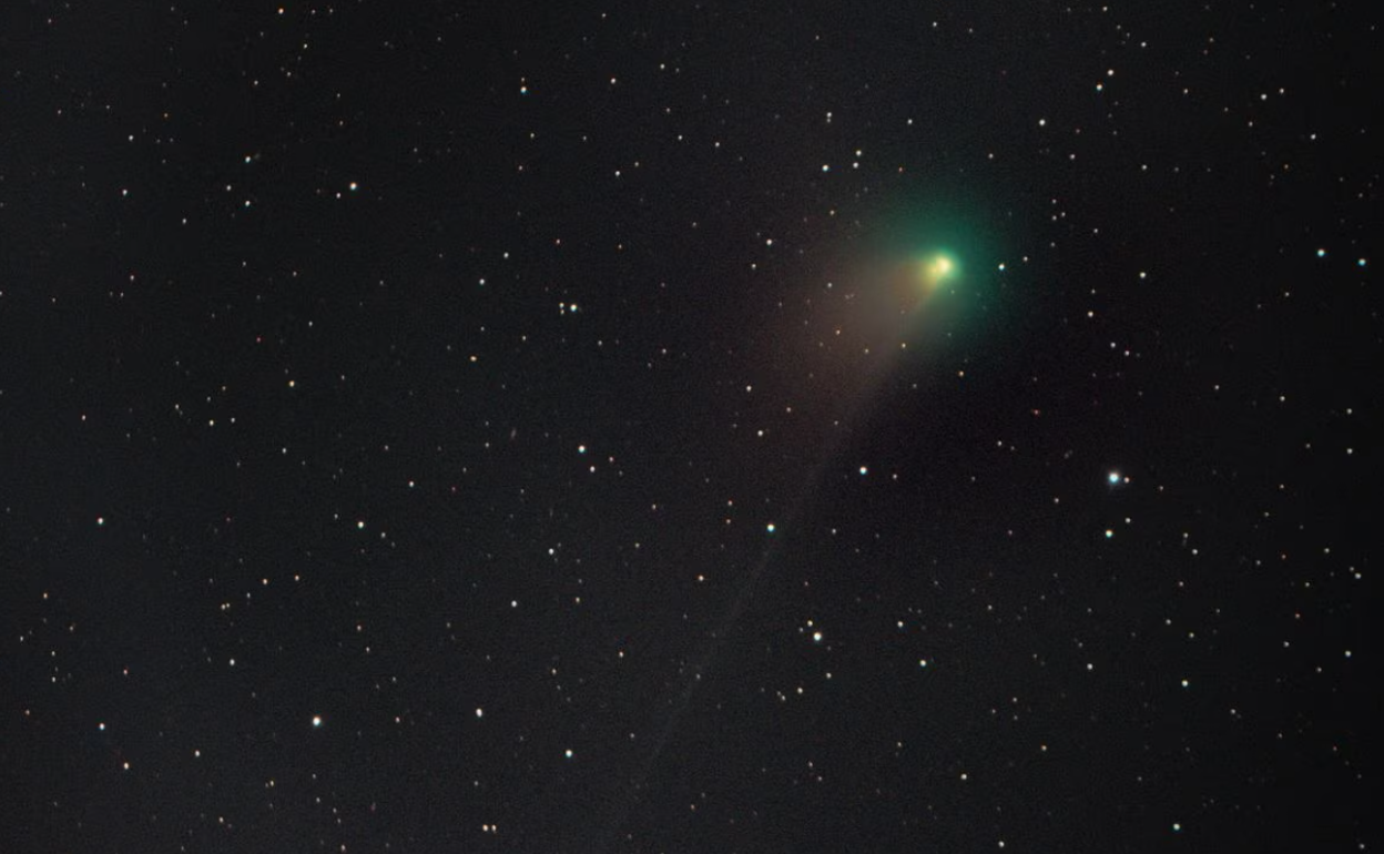 Aspecto del cometa el 16 de enero en la foto de un aficionado.