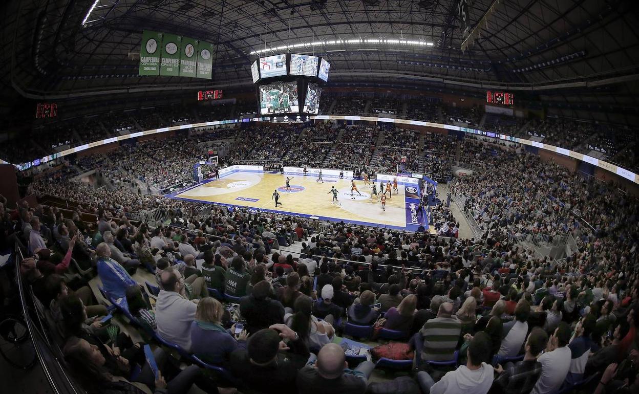 Panorámica de la grada del Martín Carpena, en un partido del Unicaja de esta temporada. 