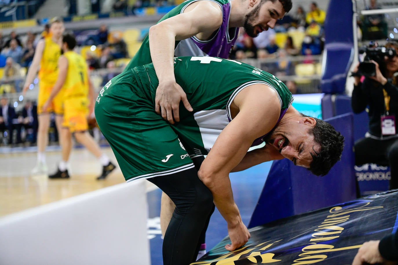 Derrota del Unicaja ante el Gran Canaria (88-70). 