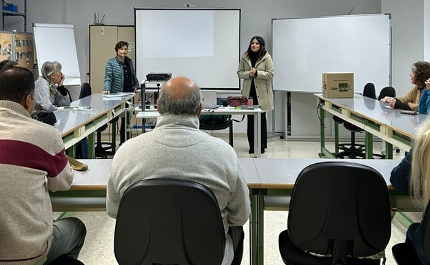 Imagen de curso de manipulador de alimentos. 