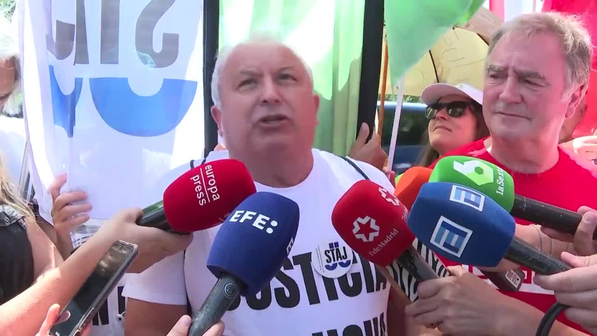 Funcionarios Justicia creen que el Gobierno "se está cargando" el sector