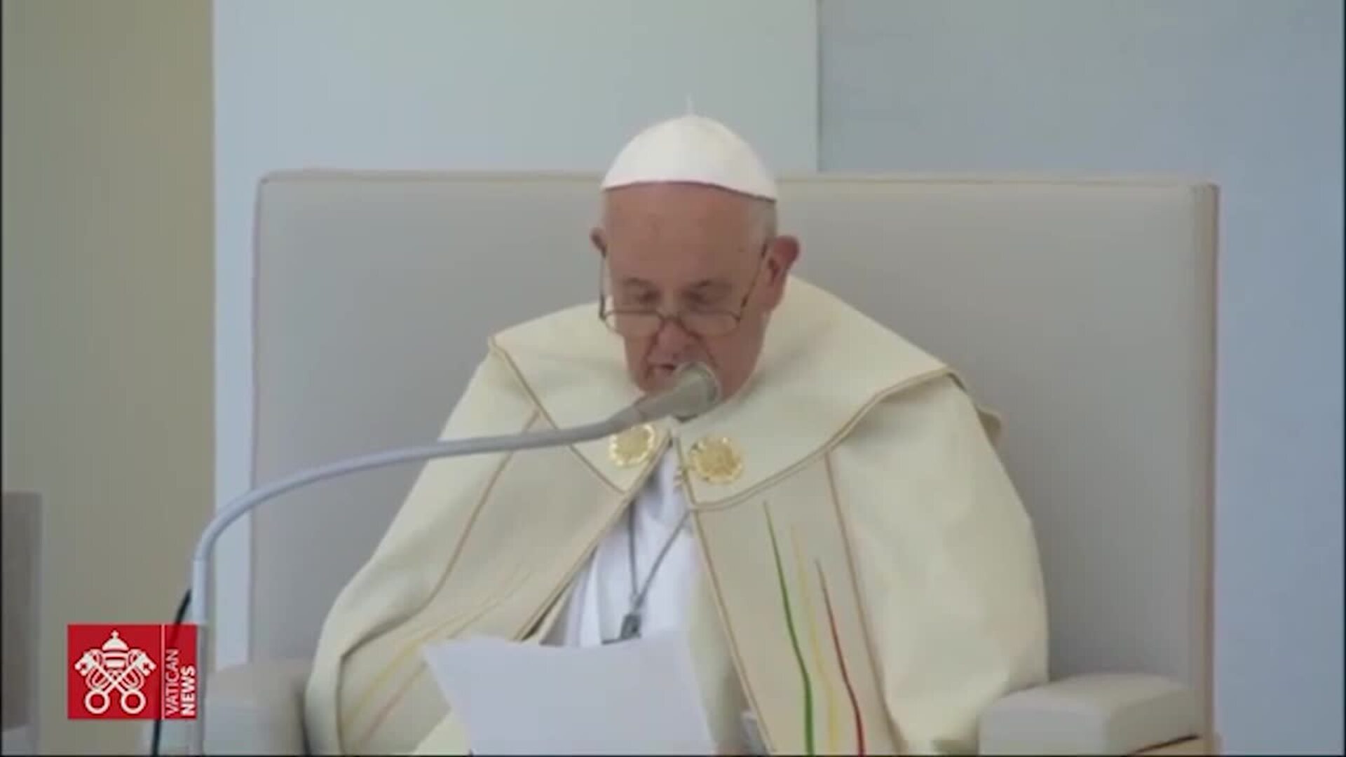 El Papa expresa un "gran dolor" por su "querida Ucrania"