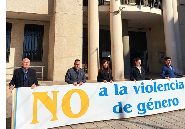 Pancarta contra la violencia hacia la mujer.