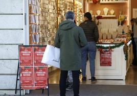 El repunte de la actividad económica ligada a las fiestas navideñas, detrás de la bajada del paro registrada en diciembre.