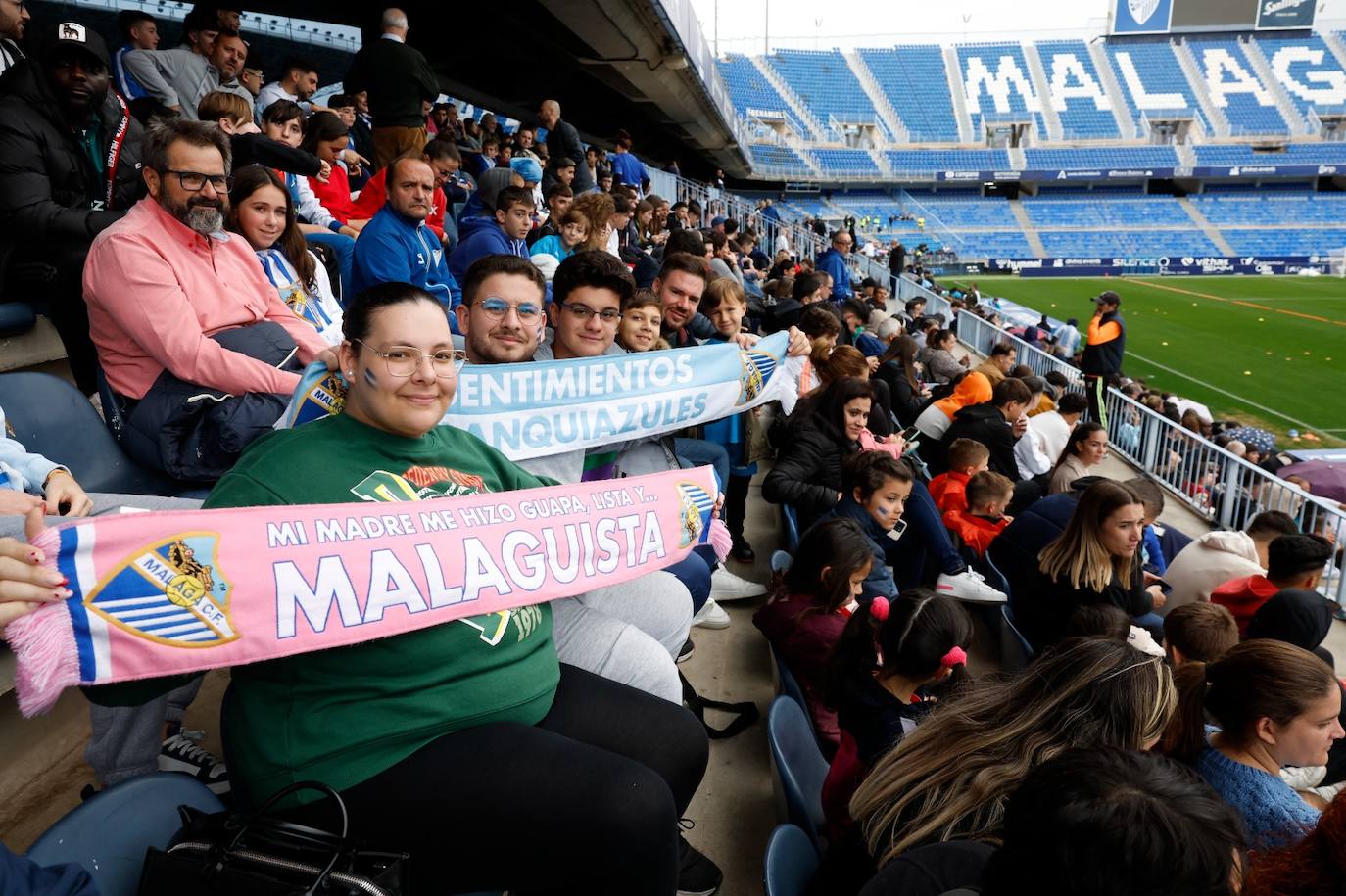 Las mejores fotos del entrenamiento de puertas abiertas del Málaga