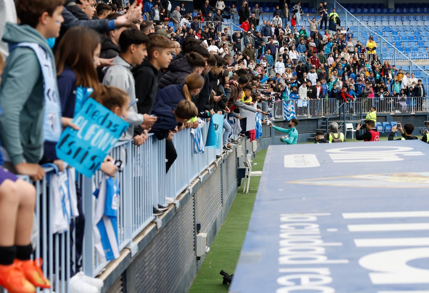 Las mejores fotos del entrenamiento de puertas abiertas del Málaga