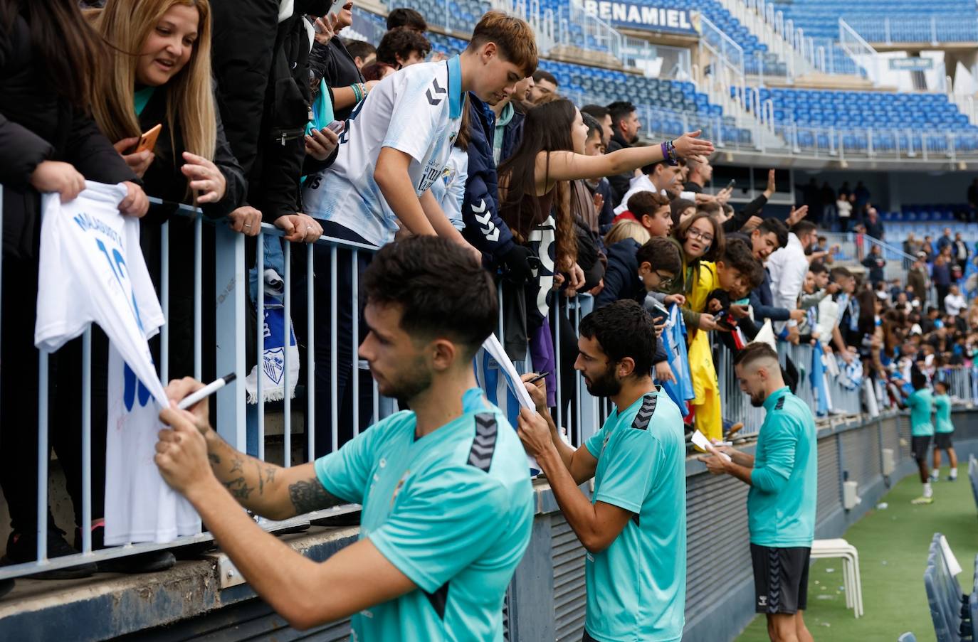 Las mejores fotos del entrenamiento de puertas abiertas del Málaga