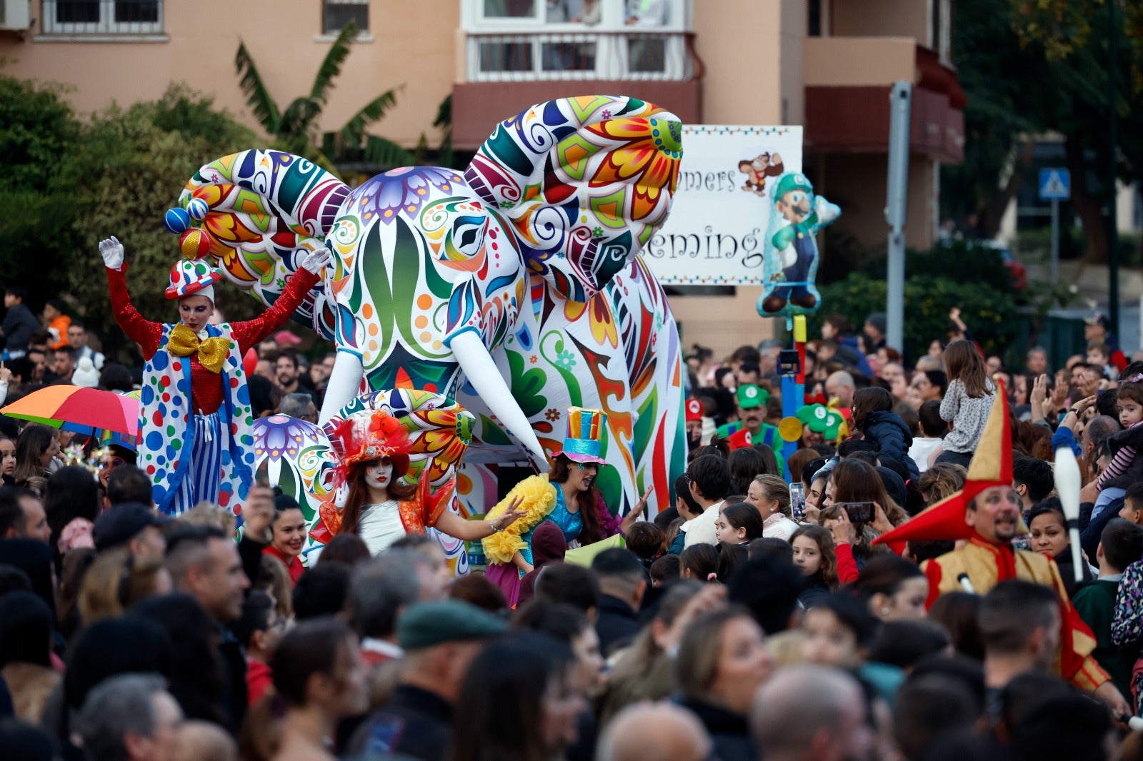 Cabalgata en Cruz del Humilladero.