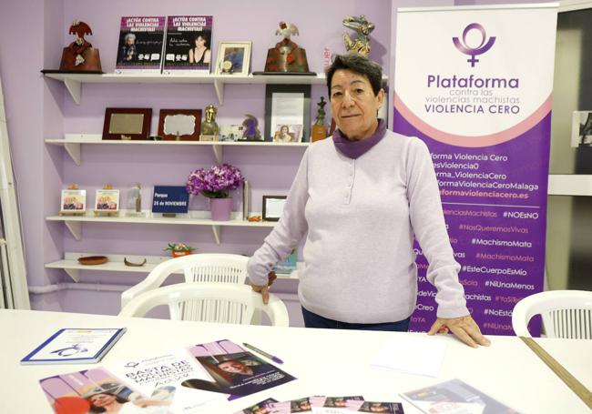 Lola Rodríguez presidía la Plataforma contra las violencias machistas Violencia Cero de Málaga en 2003.