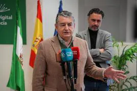 El consejero de la Presidencia, Interior, Diálogo Social y Simplificación Administrativa, Antonio Sanz.