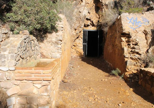 Entrada de la mina de la Trinidad