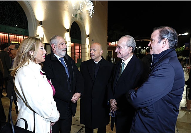 Carolina España, José Carlos Garín, Salvador Guerrero, Francisco de la Torre y Pablo Atencia.