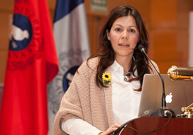 Elsa Álvarez, secretaria general.