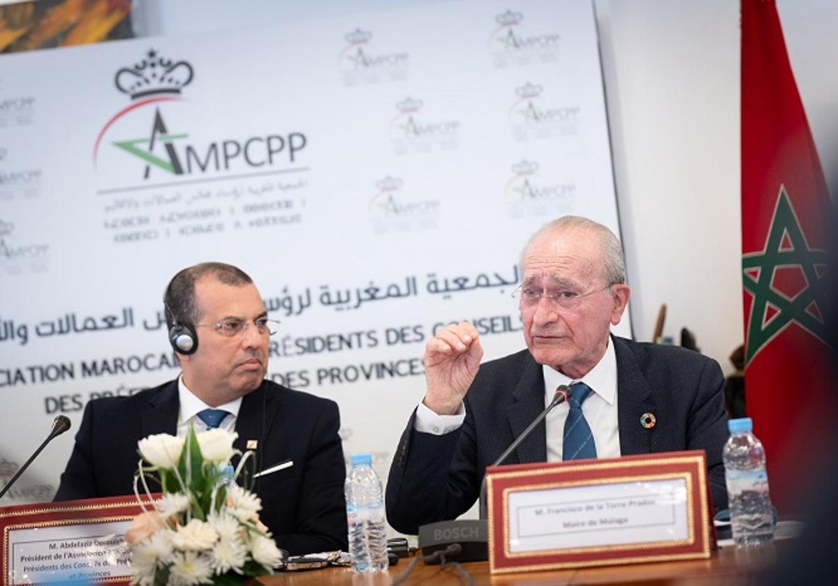 El alcalde de Málaga, Francisco de la Torre, participa en un foro para la cooperación, en Rabat.