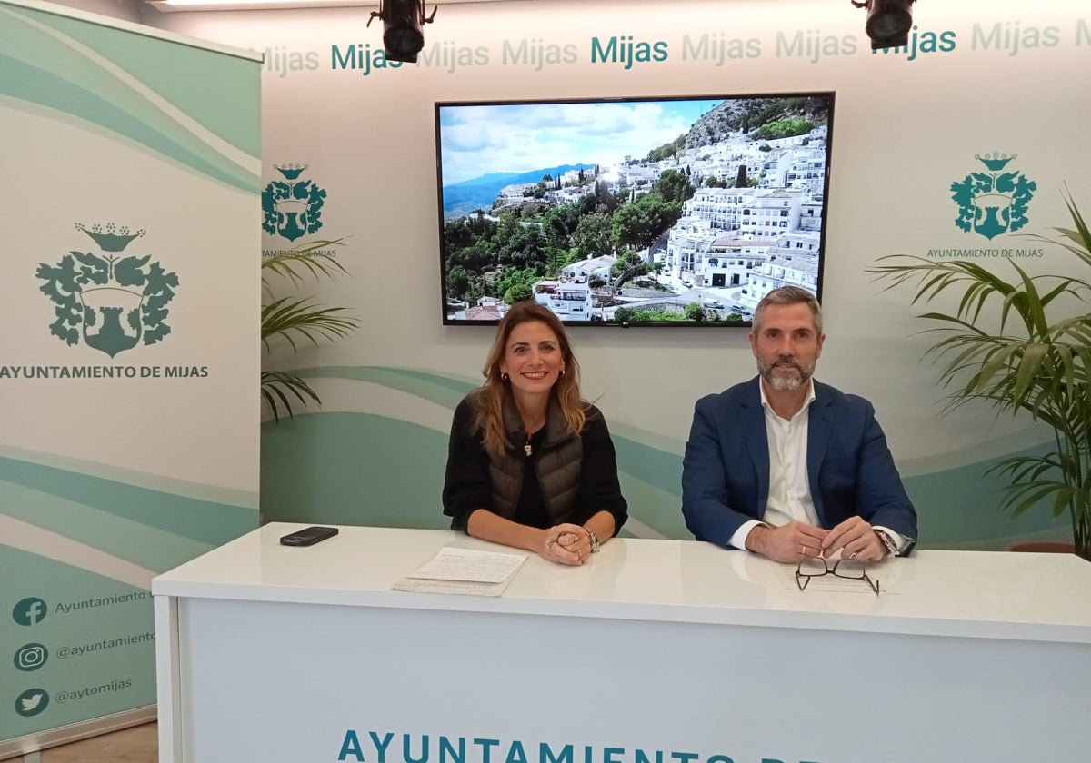 Ana Mata y Juan Carlos Maldonado en la presentación de la campaña turística.