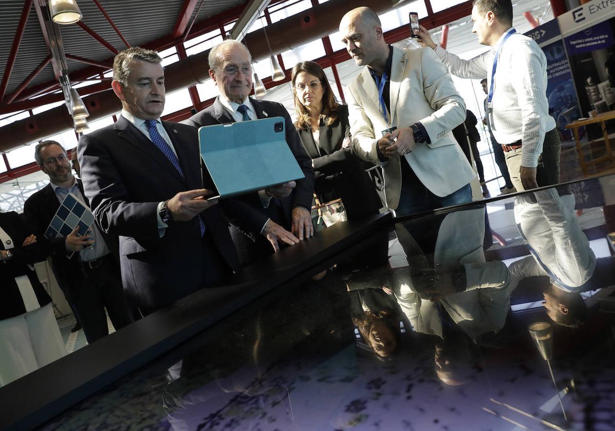 El alcalde de Málaga, FRancisco de la Torre, en el Congreso de Ciberseguridad de Andalucía que se celebró el año pasado en el FYCMA.