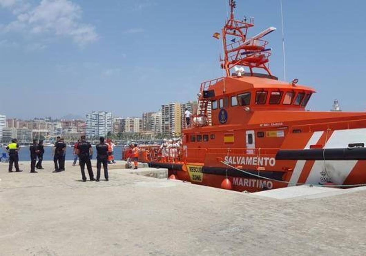 Salvamento Marítimo establece un sistema de búsqueda extensiva para los desaparecidos en el mar en Marbella