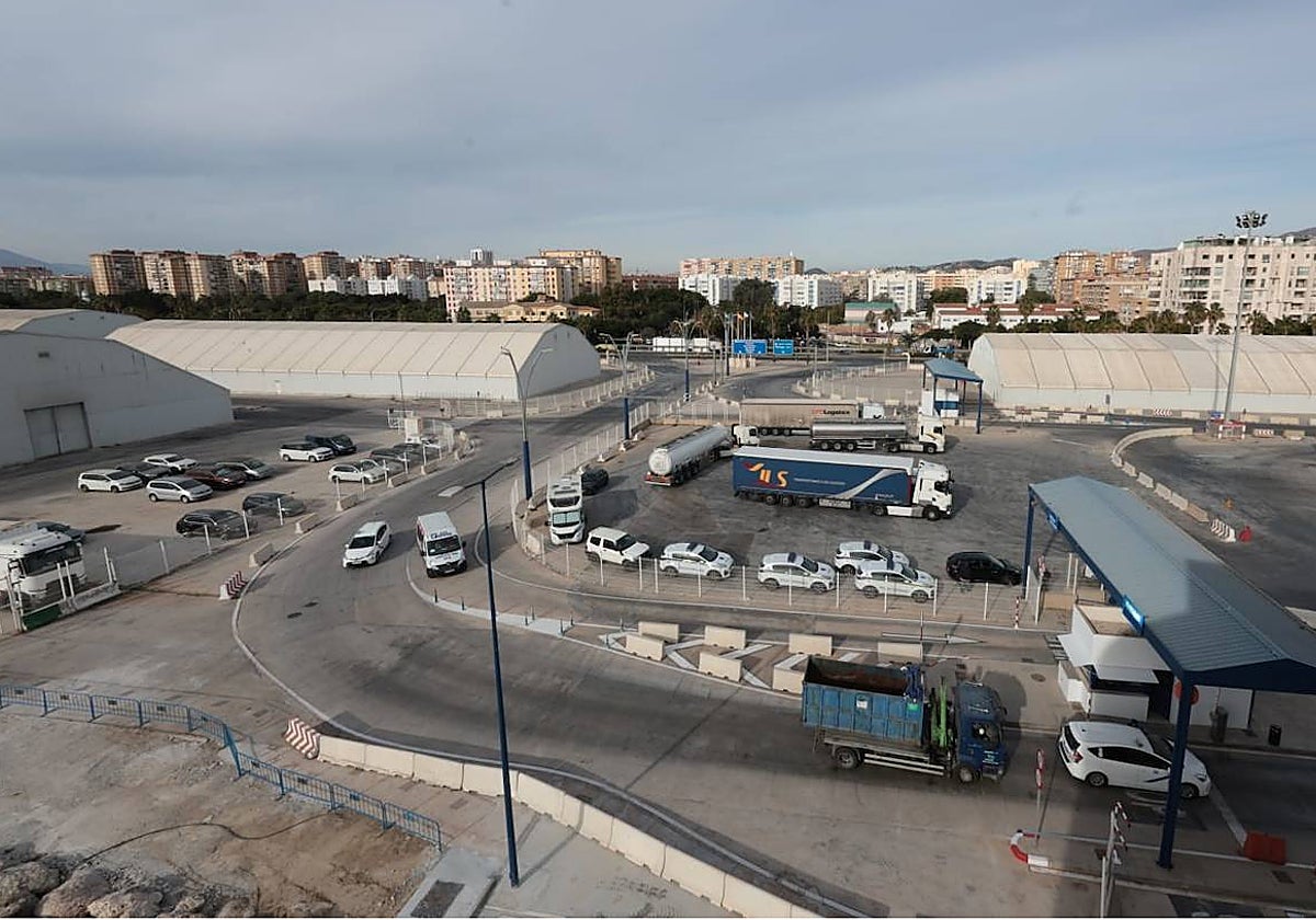 Terrenos del puerto en los que se construirá el Auditorio de Málaga.