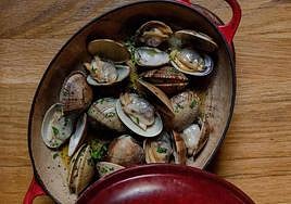 Las almejas salteadas de Roostiq