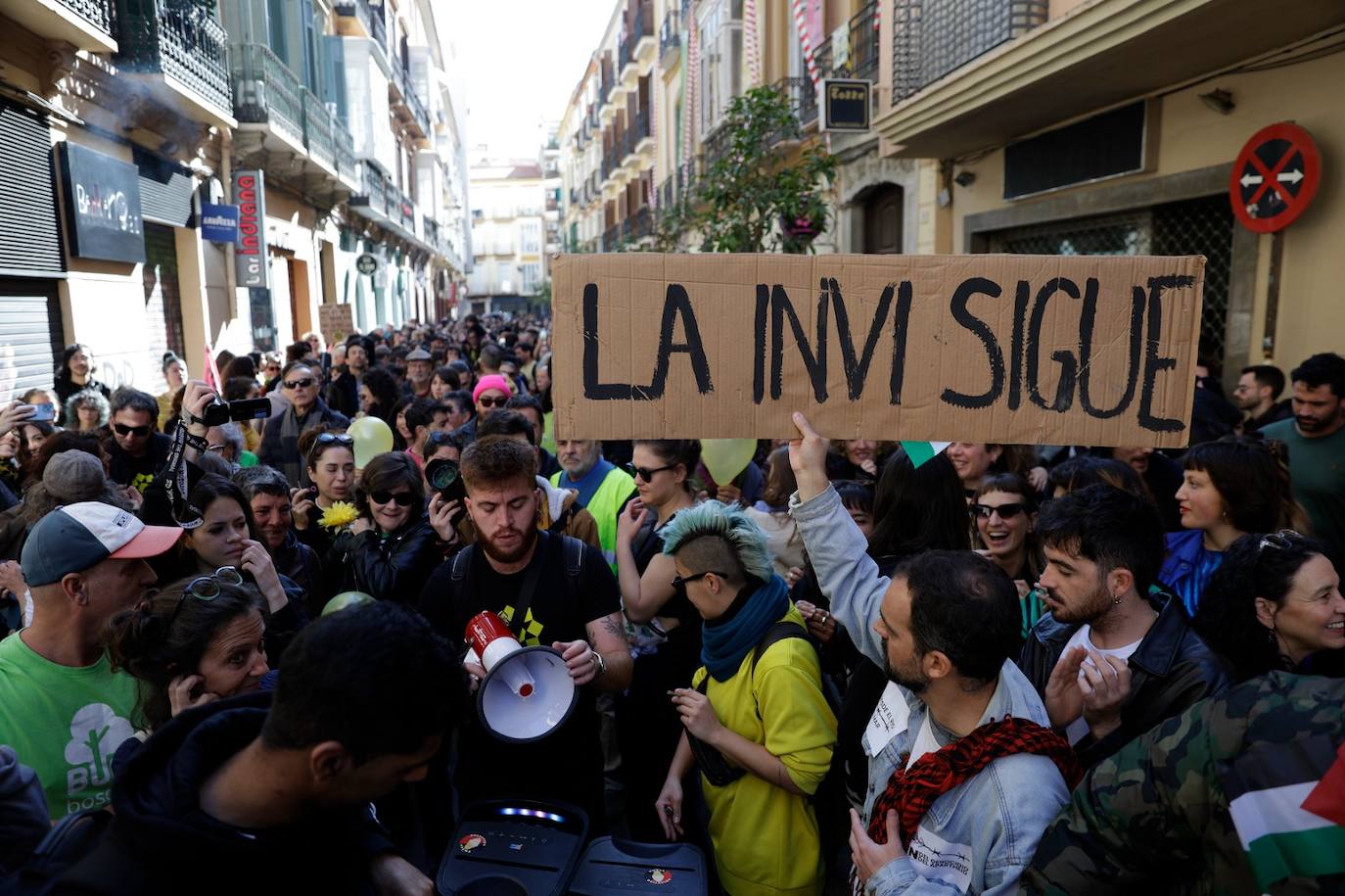 Así fue la manifestación en Málaga en defensa de La Invisible