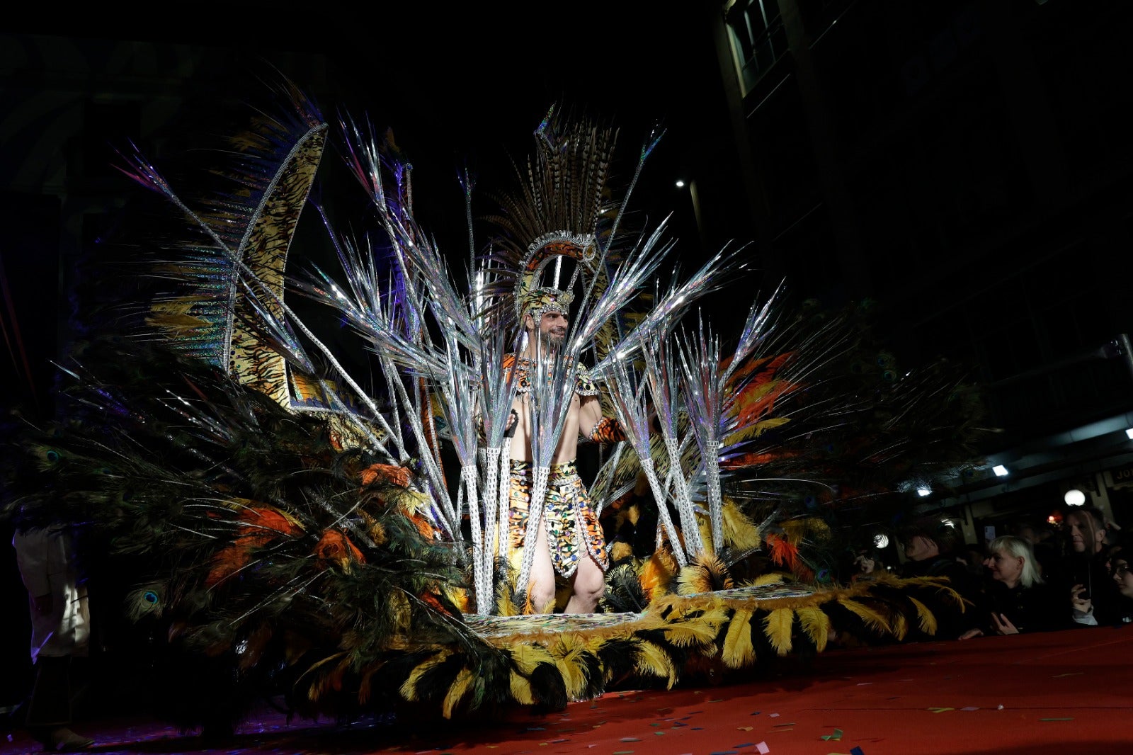 El Carnaval de Málaga se traslada a la calle con el pregón y la elección de los Dioses