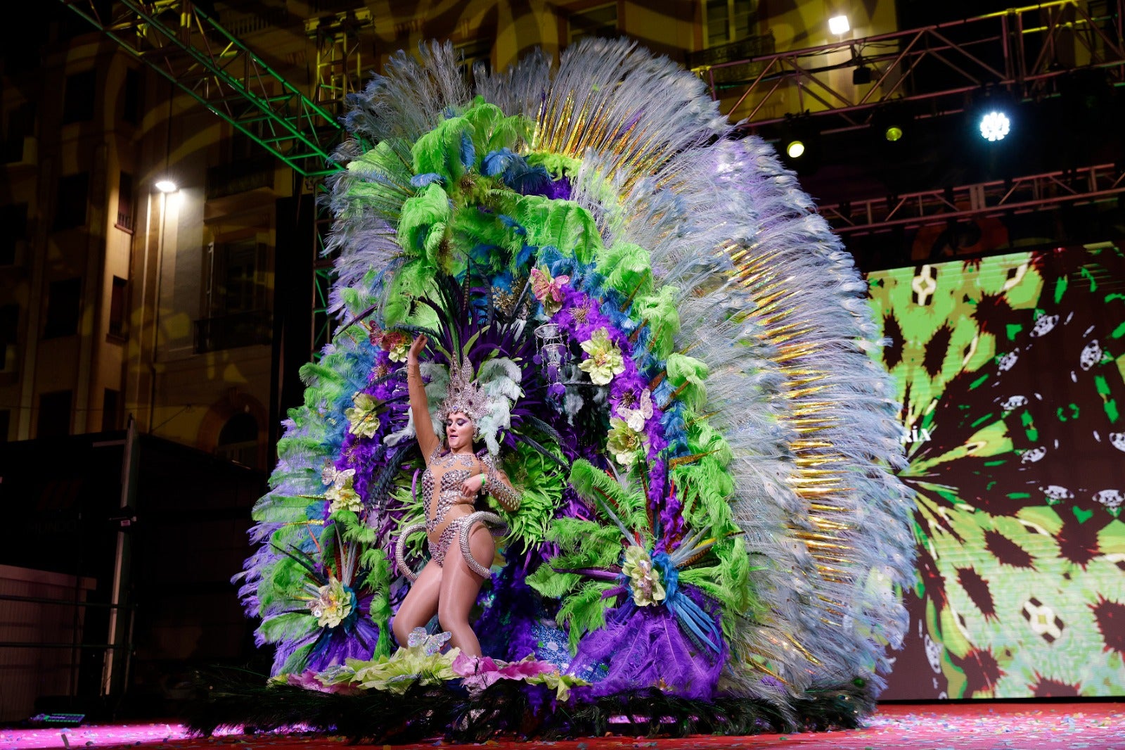 El Carnaval de Málaga se traslada a la calle con el pregón y la elección de los Dioses