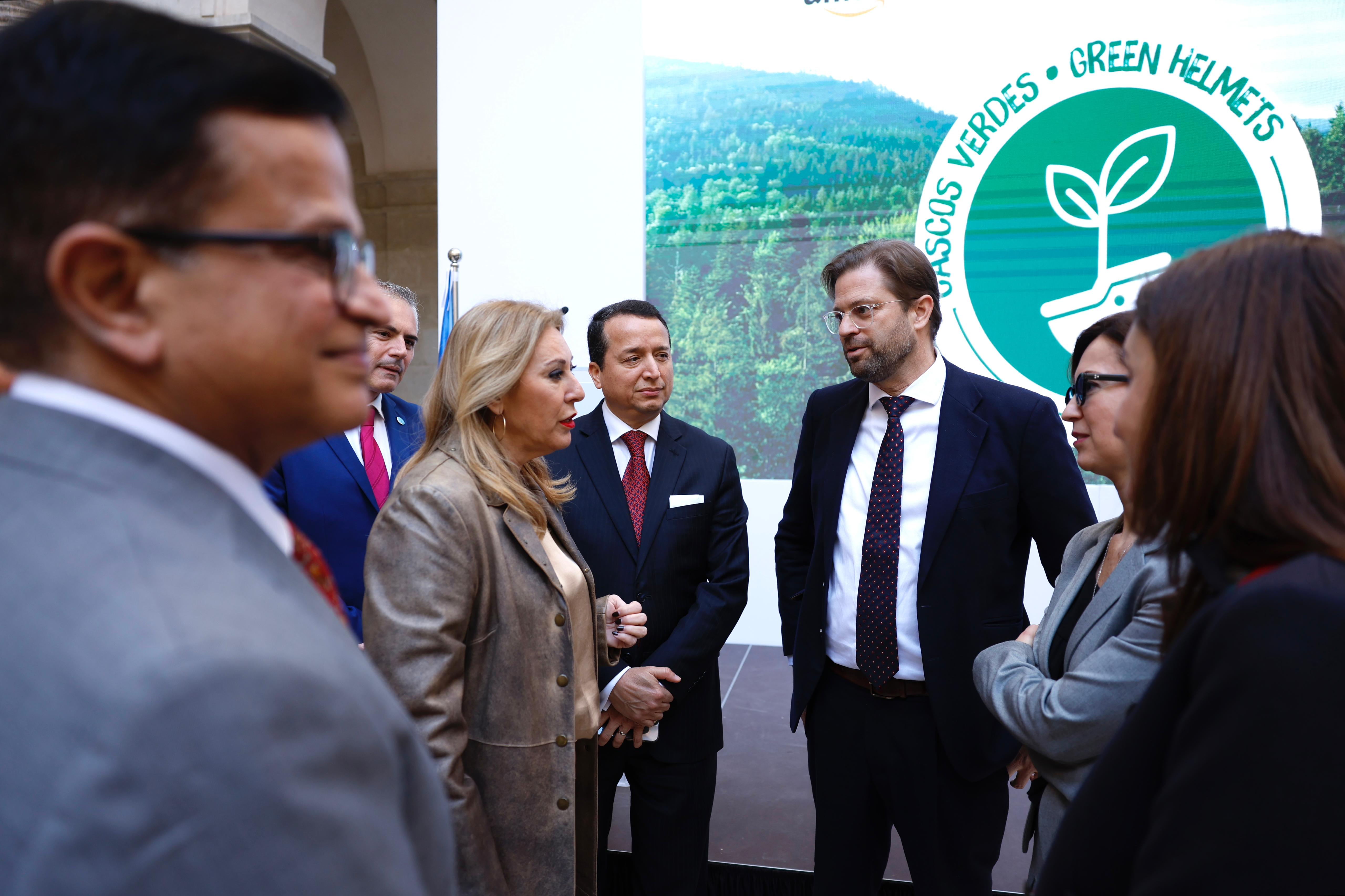 Carolina España, consejera de Economía, Hacienda y Fondos Europeos, en la entrega de los premios a los centros escolares ganadores, el pasado viernes, en Málaga.