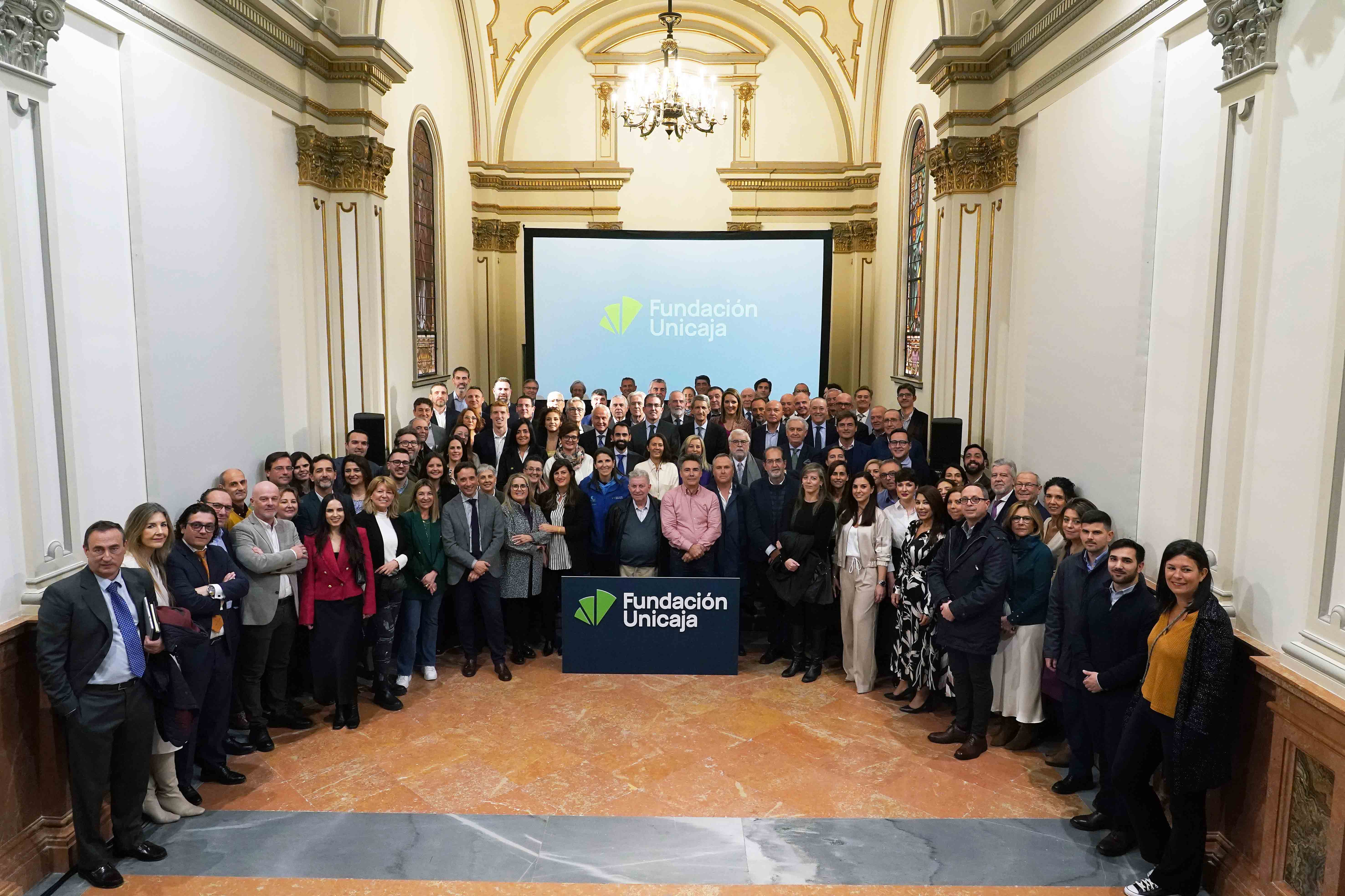 Foto de familia de la Fundación Unicaja.