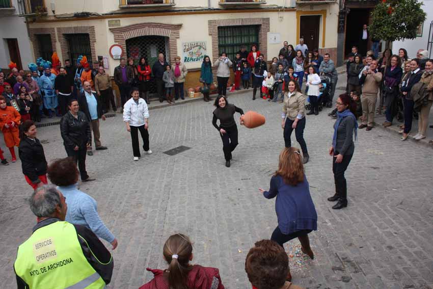 Concurso de Cántaros en Archidona.