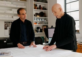 Joel Meyerowitz y Miguel López-Remiro trabajando el 8 de febrero en el estudio del artista en Londres