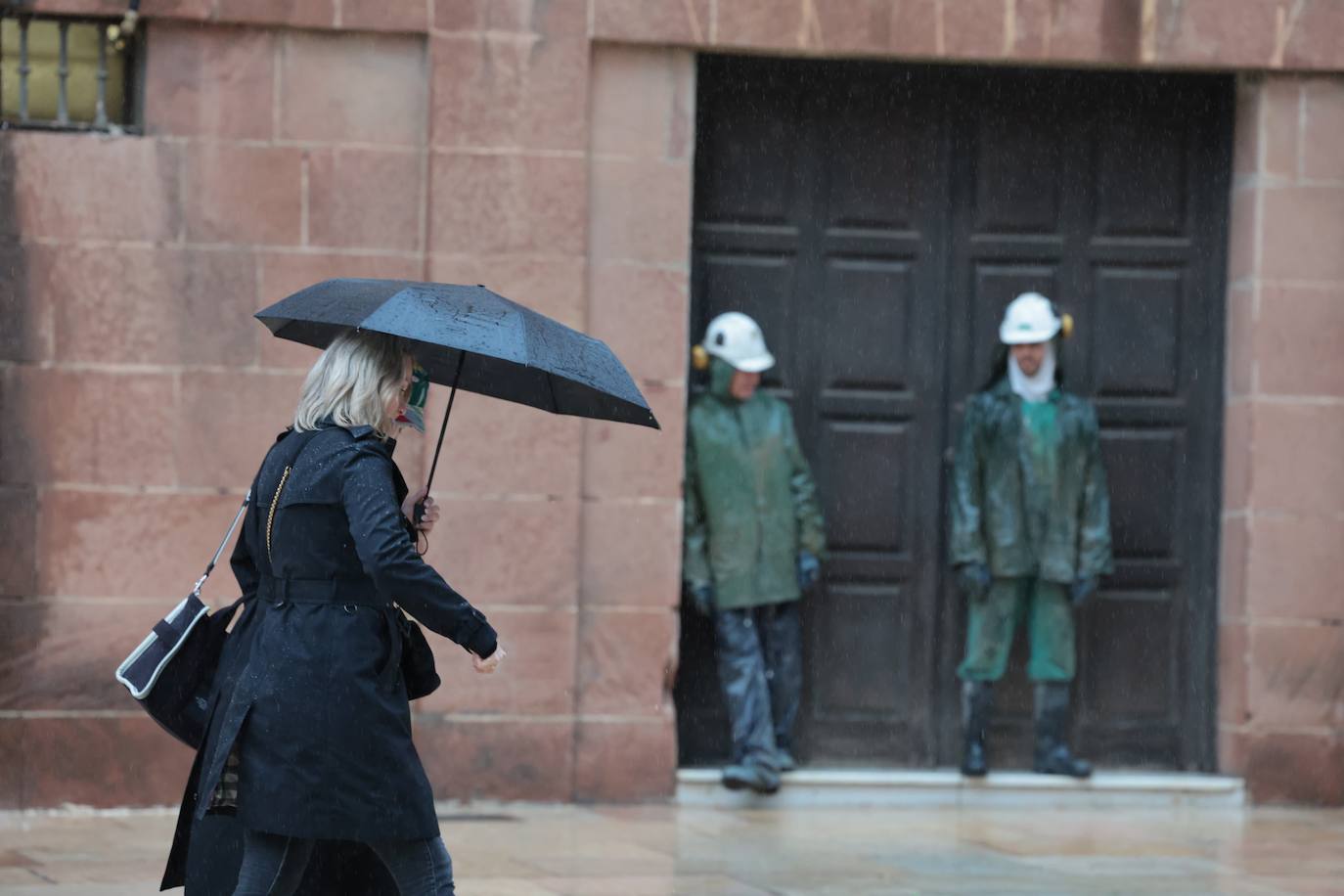 La esperada lluvia llega a Málaga