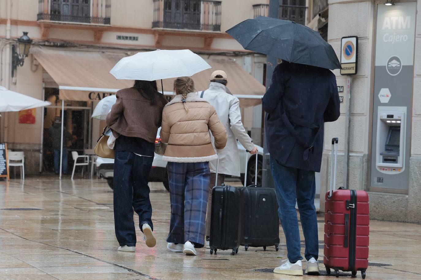 La esperada lluvia llega a Málaga