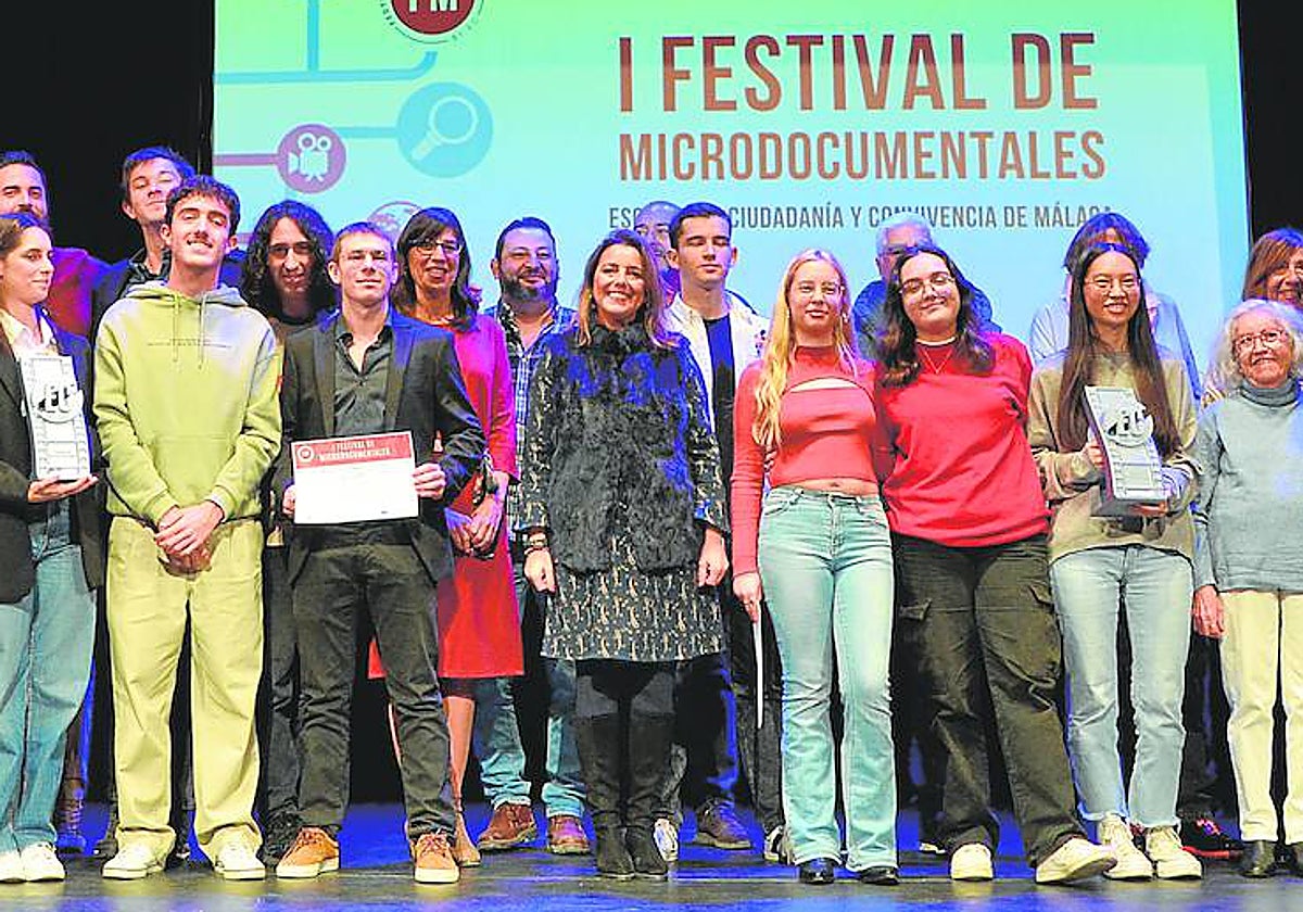 Todos los premiados durante el I Festival de Microdocumentales