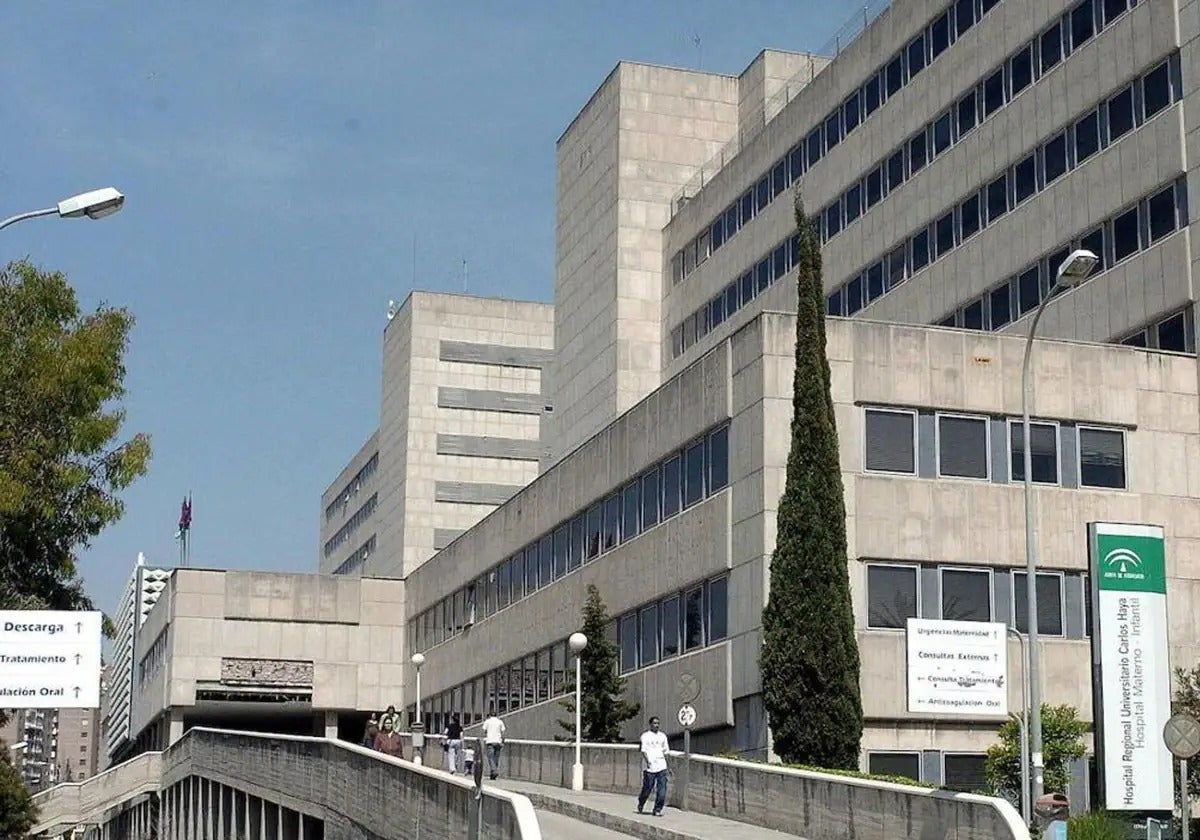 Muere la bebé que ingresó en la UCI del Materno de Málaga con posibles signos de malos tratos