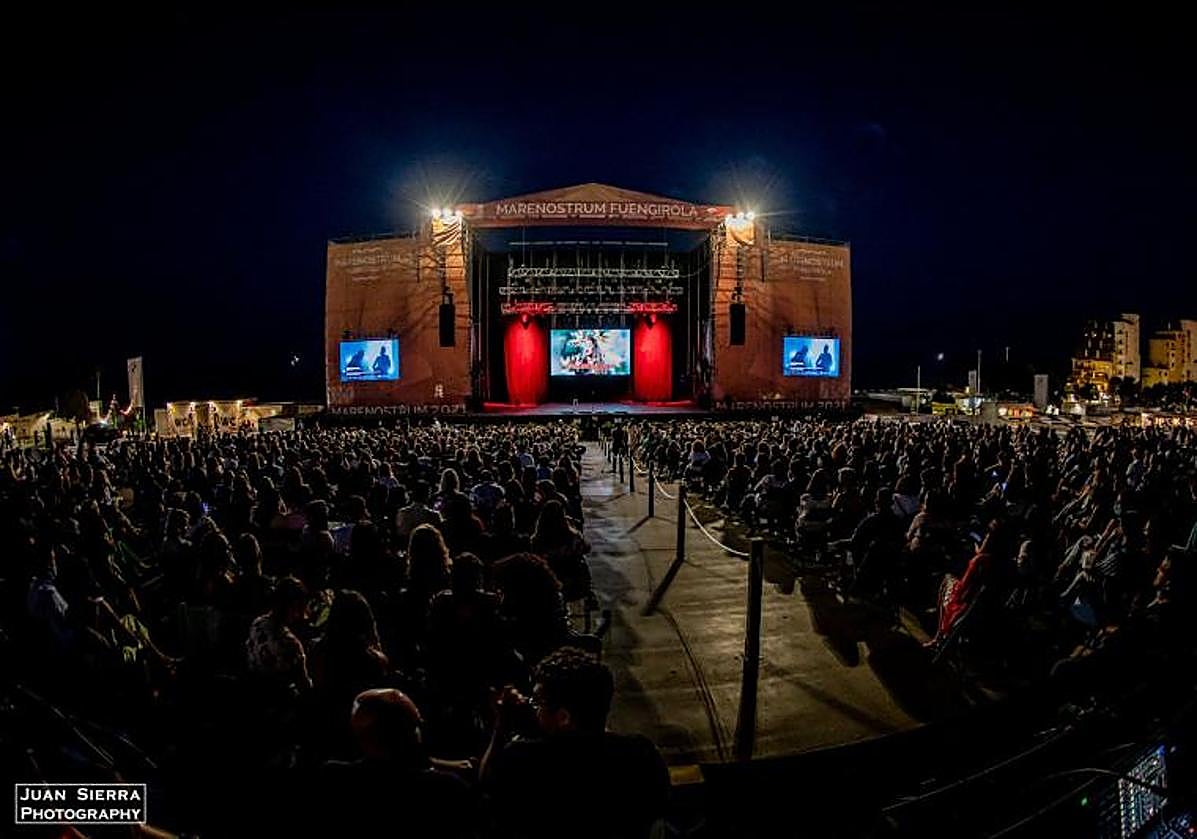 Marenostrum Fuengirola oferta 80 puestos de trabajo