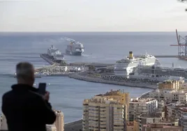 En noviembre hubo récord de cruceros en el Puerto de Málaga.