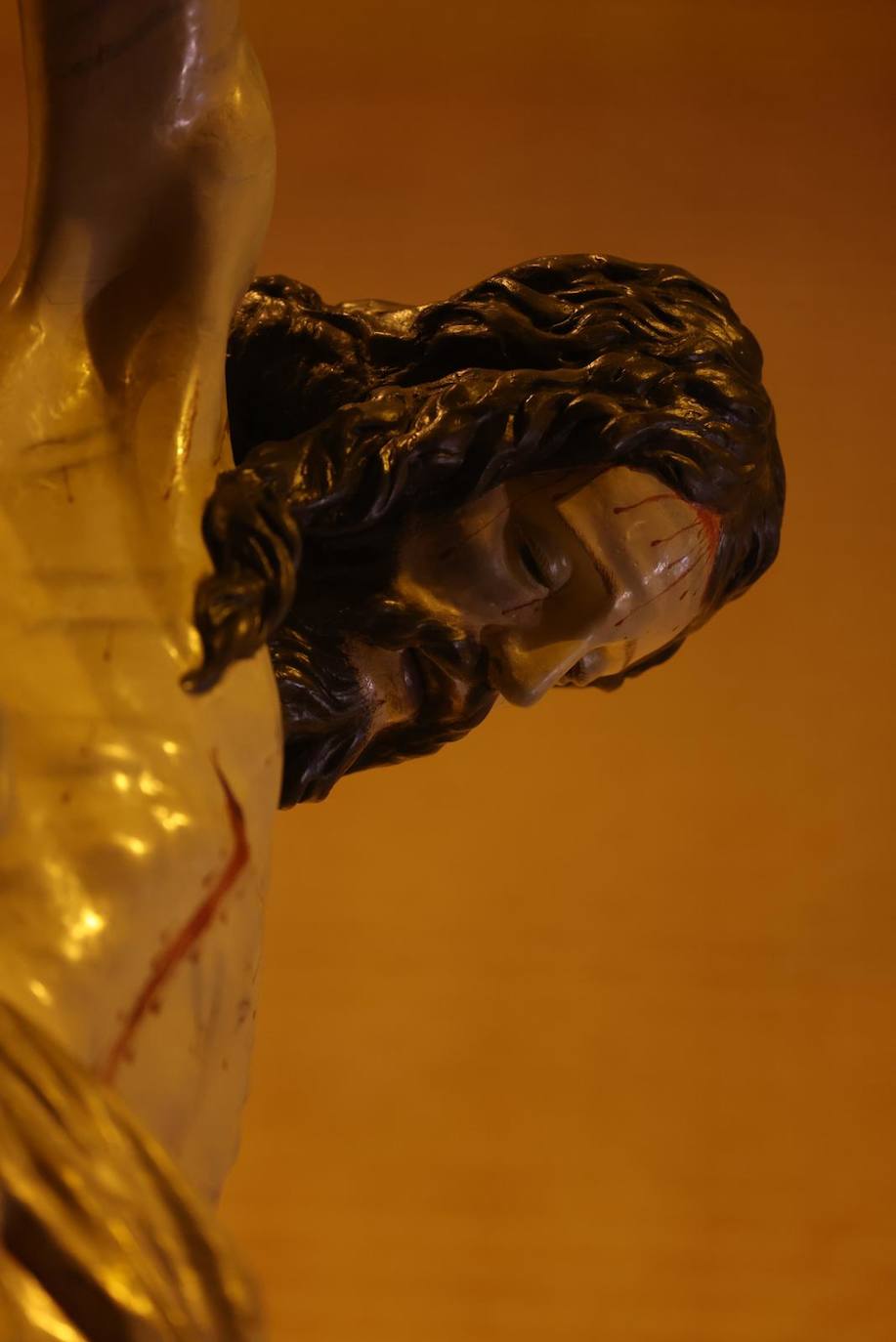 El Cristo de Ánimas de Ciegos preside el Vía crucis oficial de la Agrupación de Cofradías de Málaga