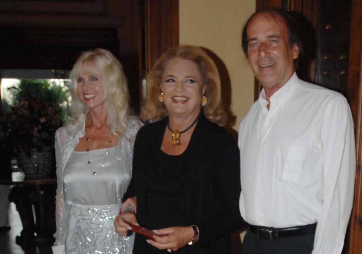 Imagen principal - Muere a los 83 años la princesa Ira Von Fürstenberg, icono de la &#039;Jet Set&#039; de Marbella