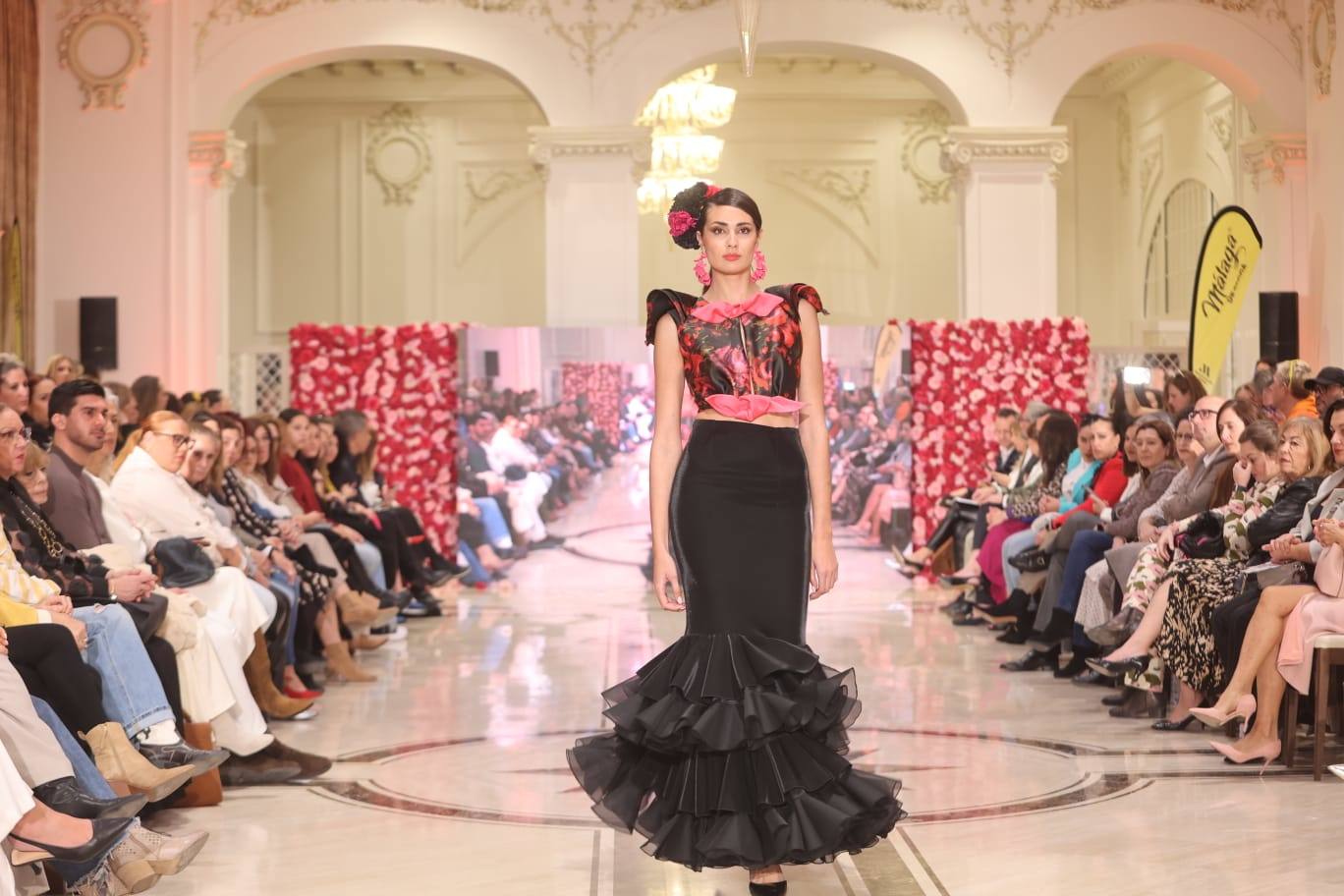 La pasarela de moda flamenca Con 2 lunares, en imágenes