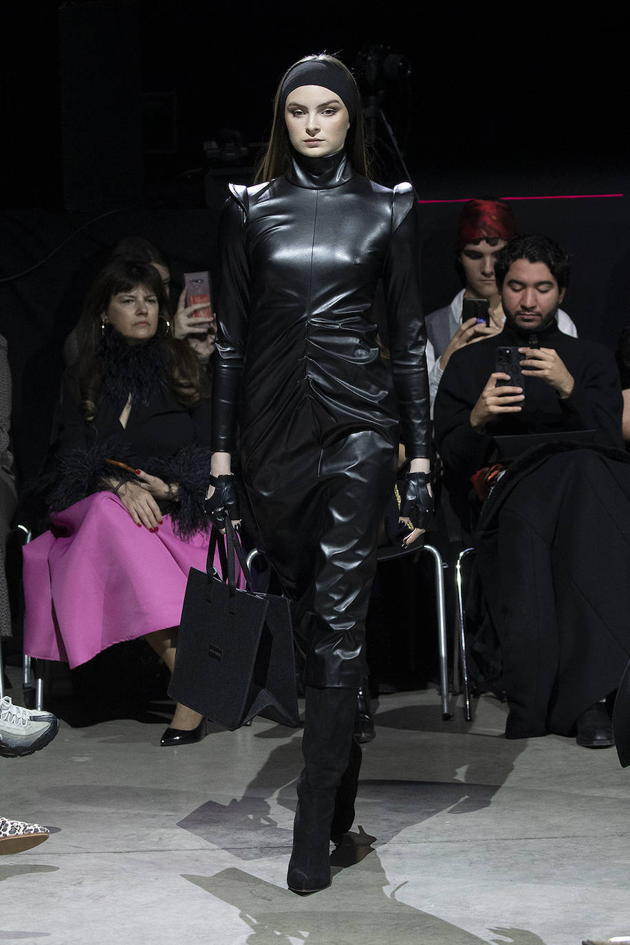 Rafael Urquizar preenta &#039;Caos&#039; en la Mercedes Benz Fashion Week