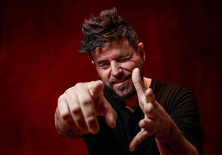 Pablo López y sus diez años en la música: una gira especial con la «cercanía de los teatros»