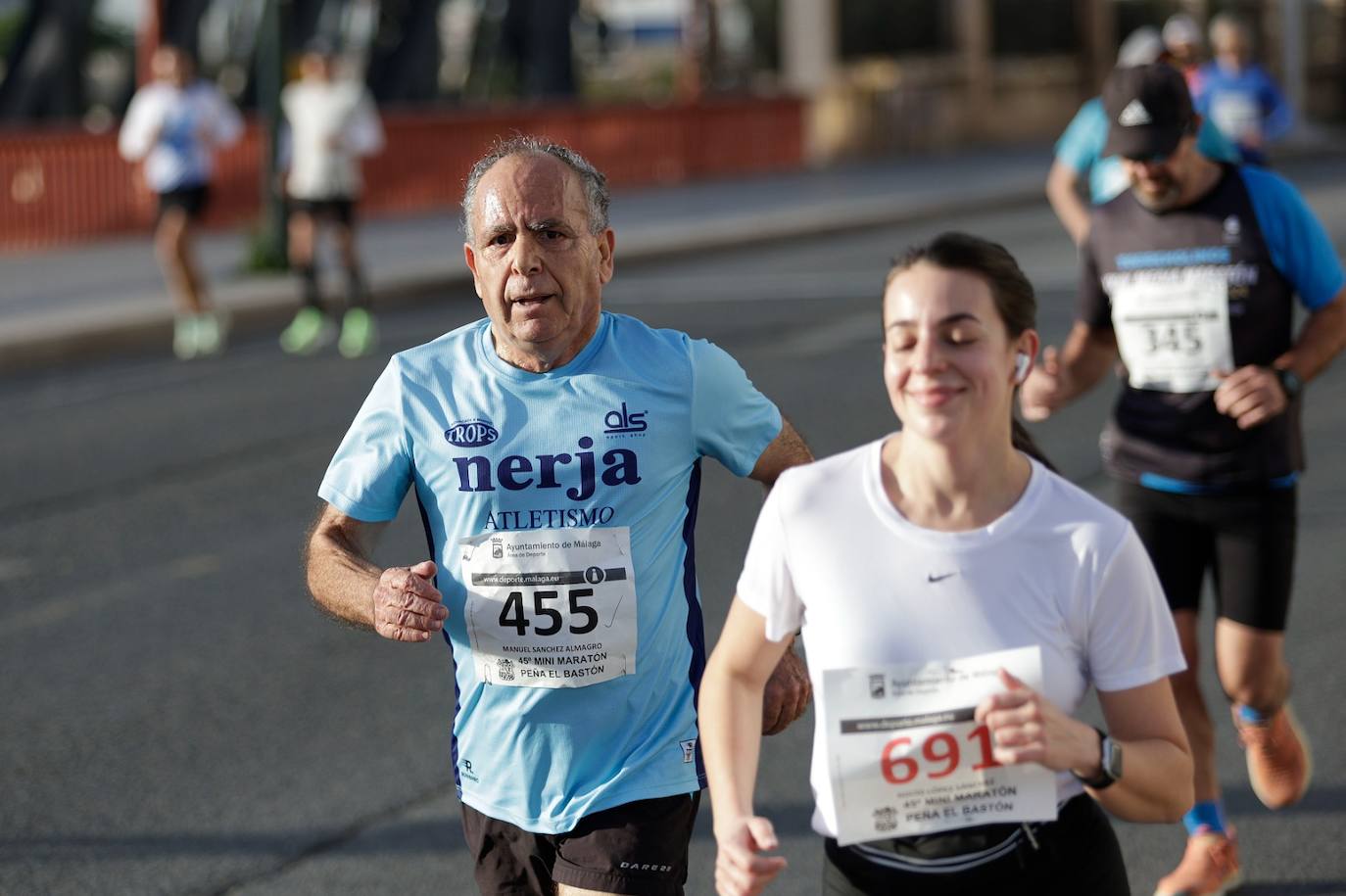 Las mejores fotos de la Mini Maratón de la Peña El Bastón 2024