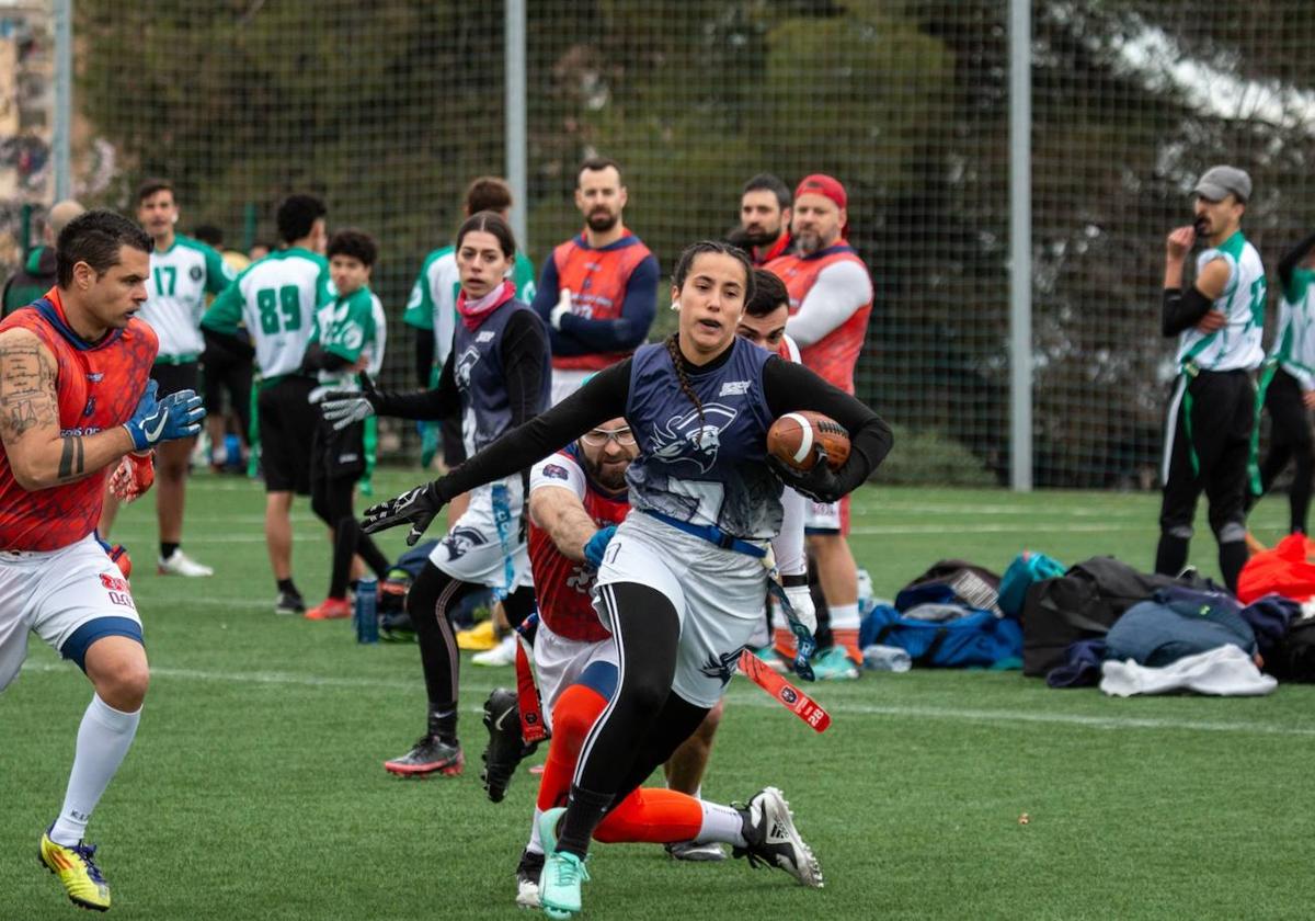 Los Corsairs, de la capital malagueña, en un partido mixto.