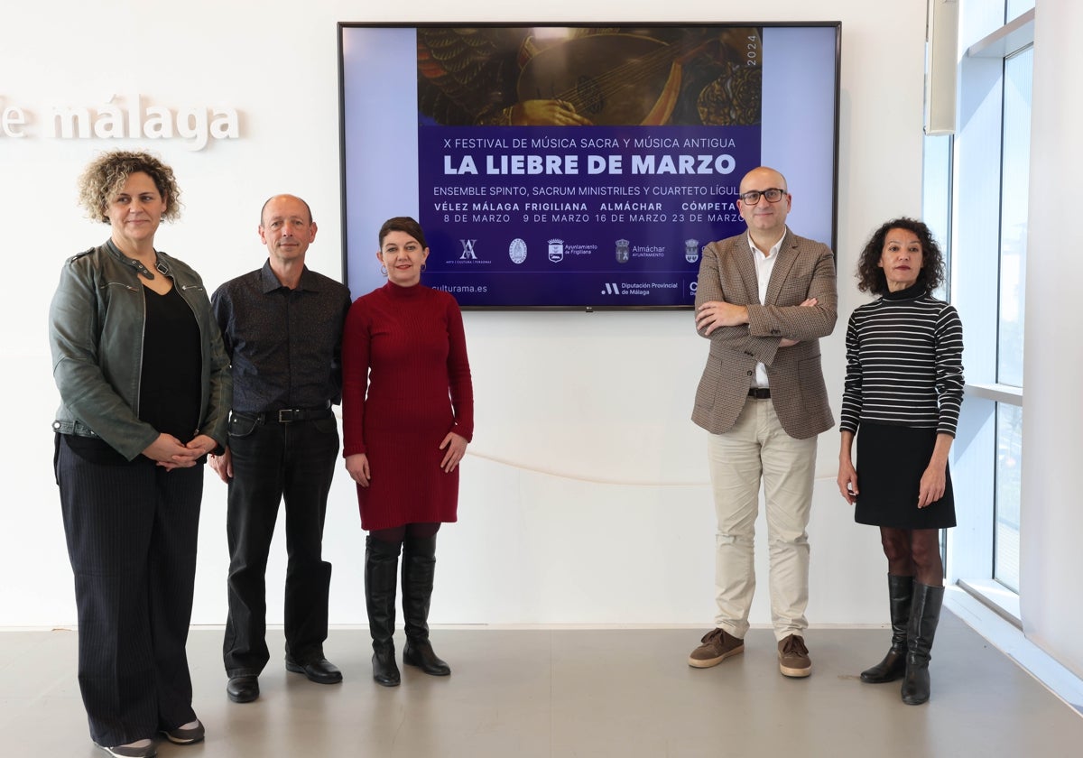 Acto de presentación de la programación del festival musical en la Diputación.