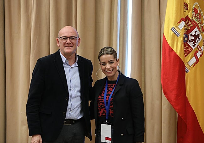 Dolores Fernández y Joseba Andoni Aguirretxea, diputado del PNV.