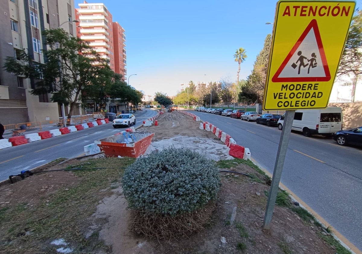 Situación de la mediana de Hilera, que se está desmontando para las obras del metro.