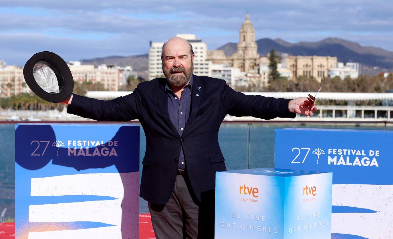 Photocall con el equipo de la película de la Sección Oficial Fuera de Concurso 'Matusalén' de David Galán Galindo. 