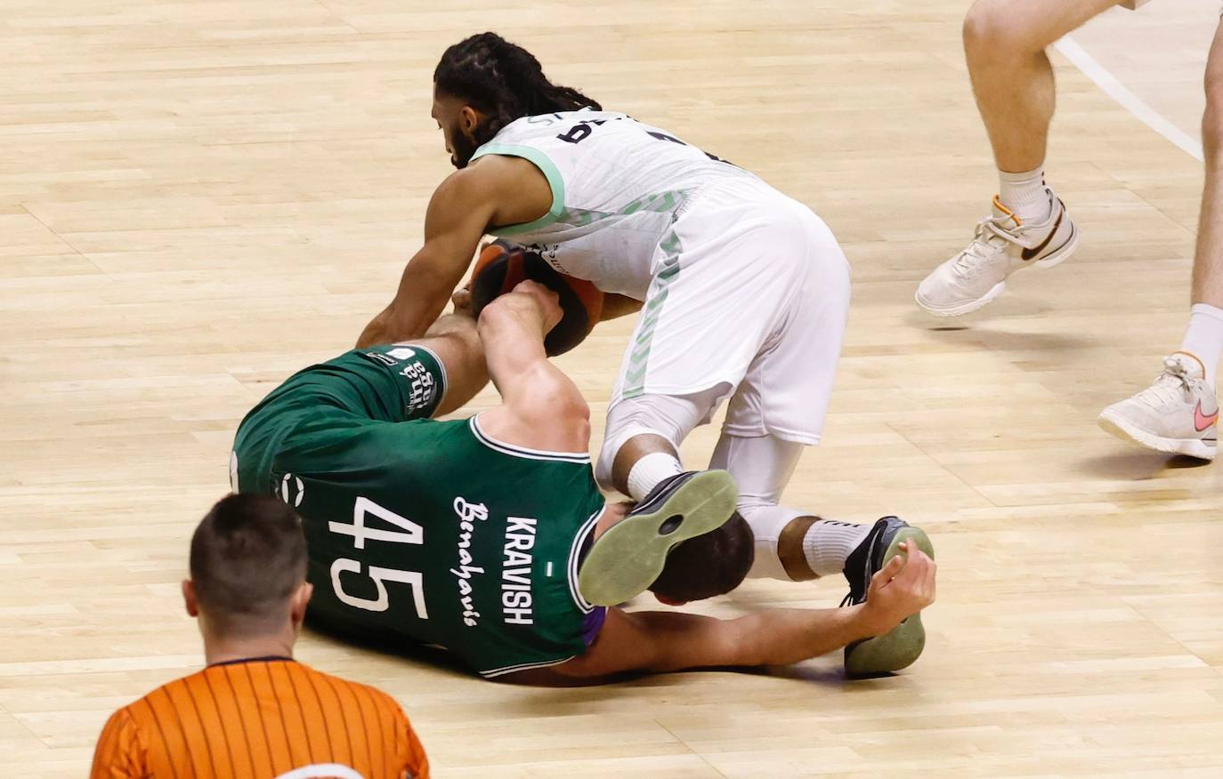 El Unicaja-Bilbao, en imágenes