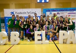 La plantilla del Unicaja que participó en el torneo.