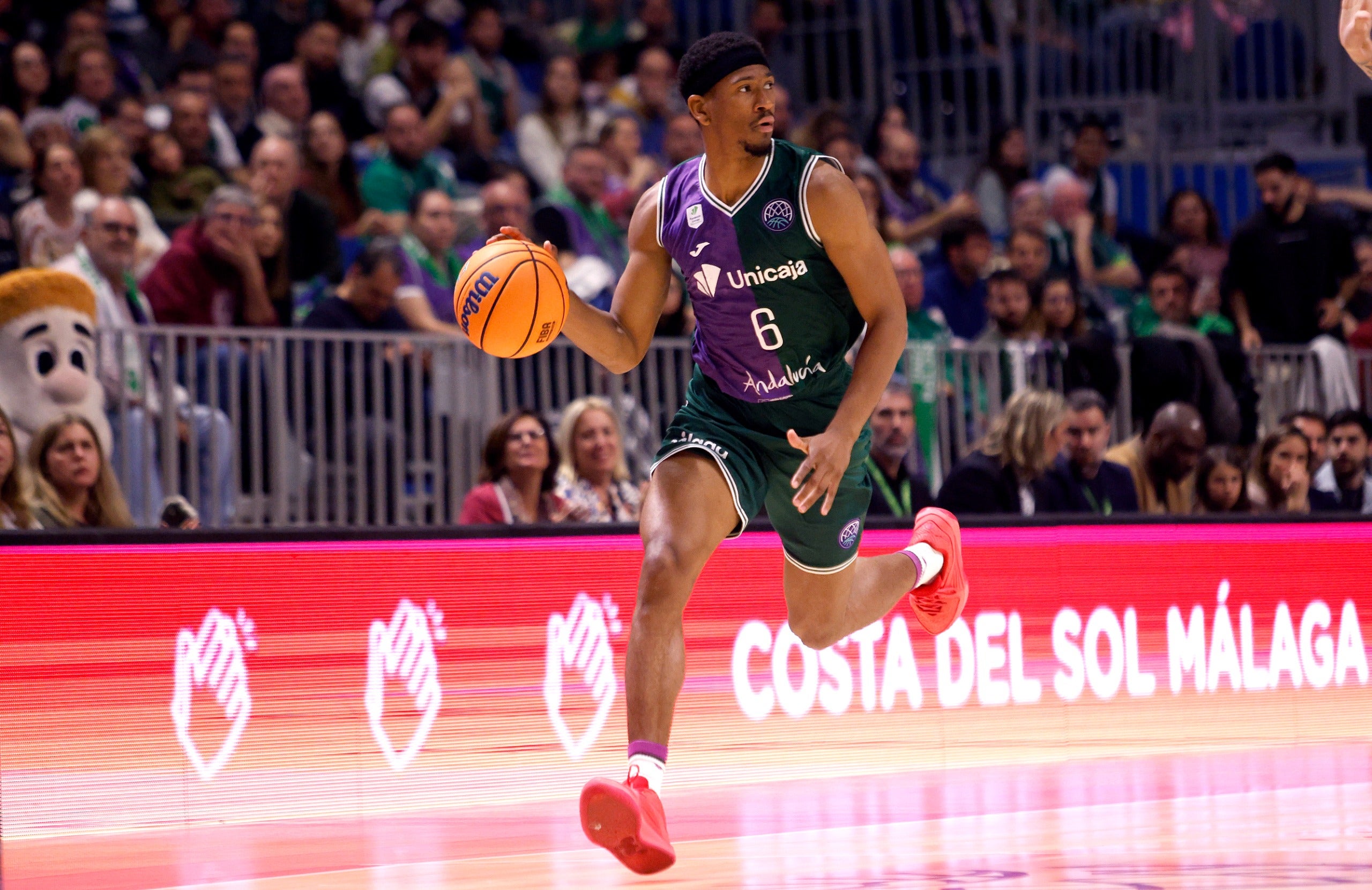 Las mejores imágenes del Unicaja-SIG Basket Estrasburgo